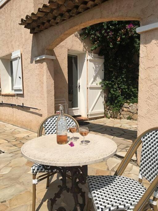 شقة Experience The Provencal Dream Taradeau المظهر الخارجي الصورة